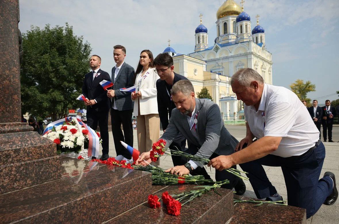 Принял участие в День Государственного флага России